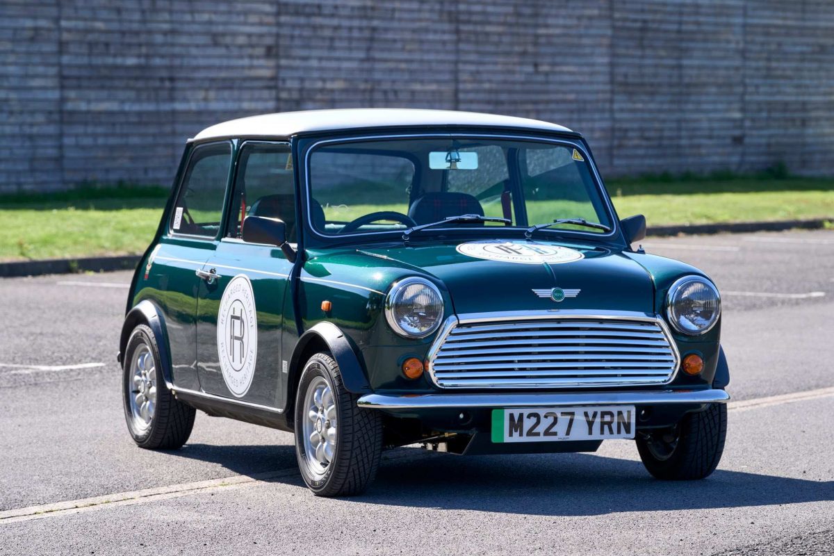 Video Review MINI Recharged Official Classic Mini Electric