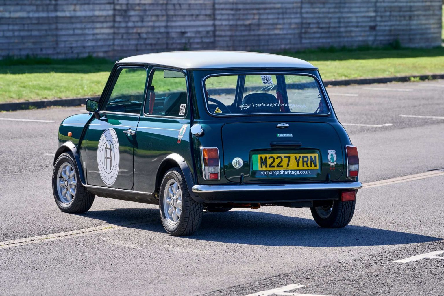 Video Review MINI Recharged Official Classic Mini Electric