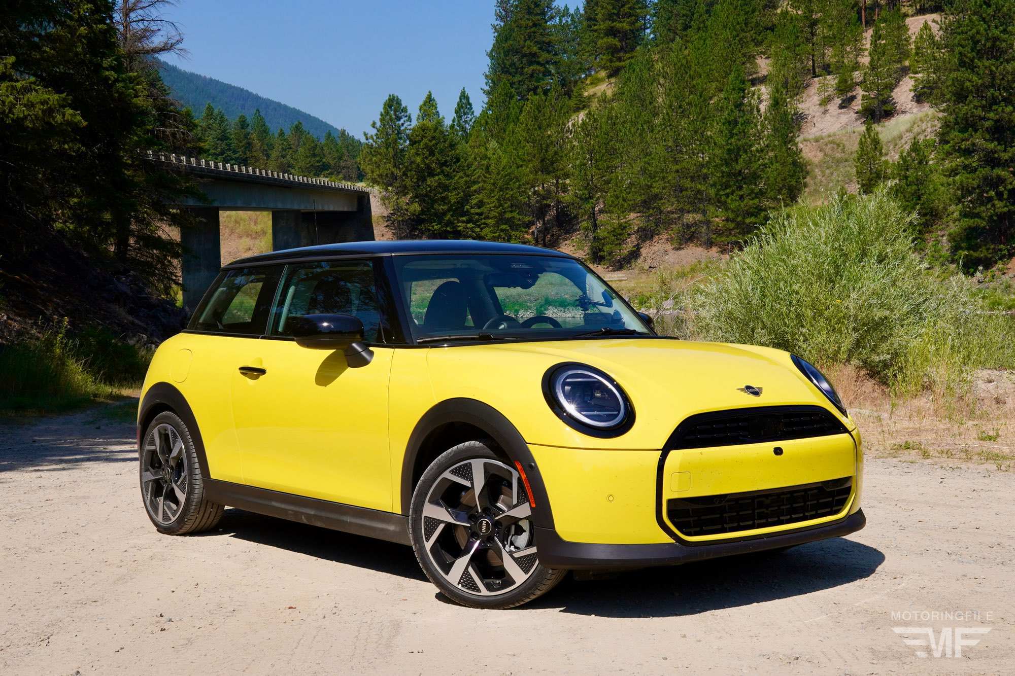 Pricing & Equipment Details on MINI USA's Oxford Edition